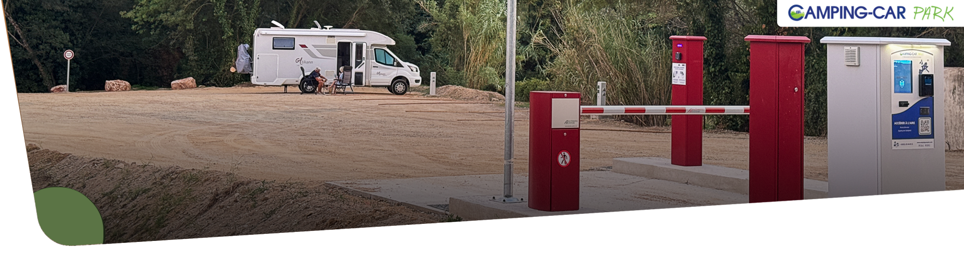 aire-camping-car-salernes